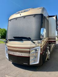 Entegra Anthem RV sunshades - Magne Shade 