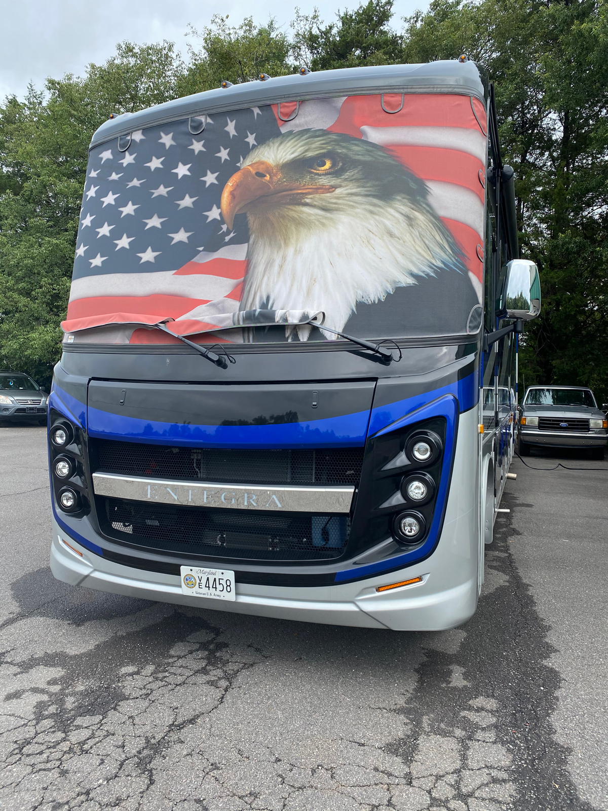 Class A RV Windshield Shade Magne Shade