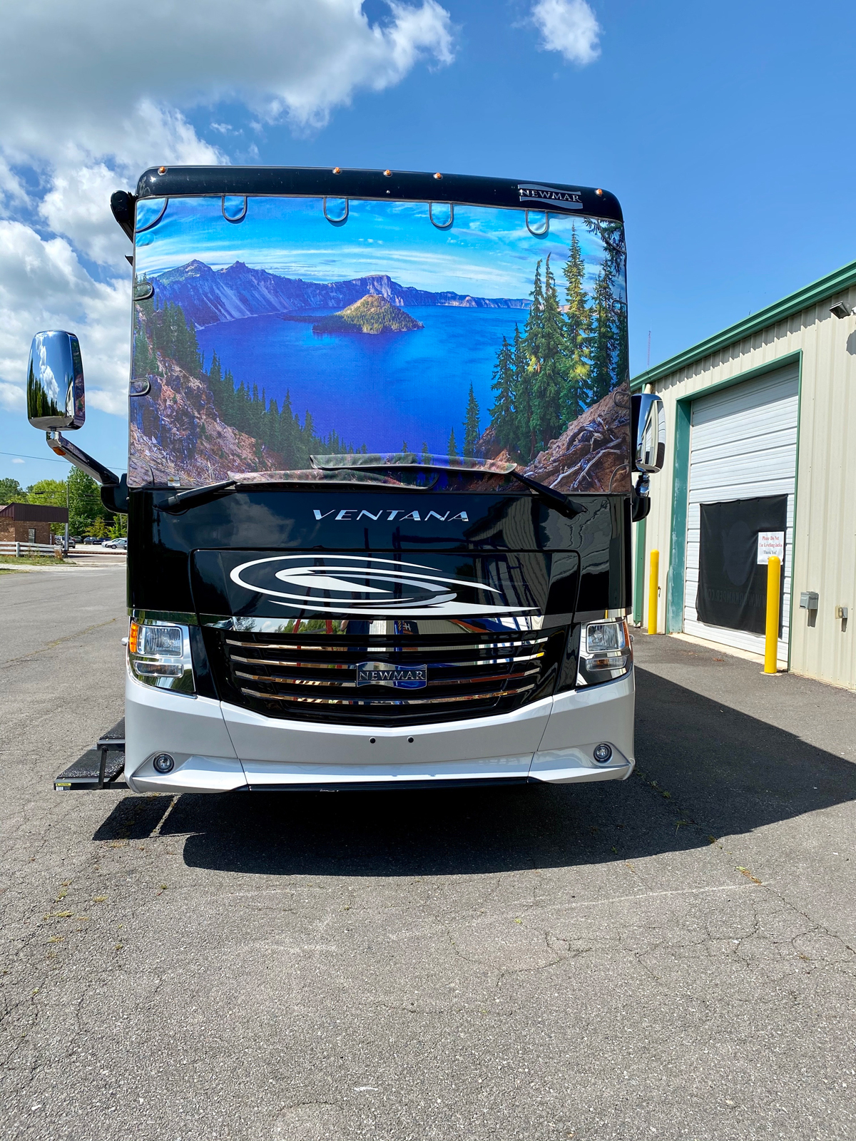 Class A RV Windshield Shade Magne Shade